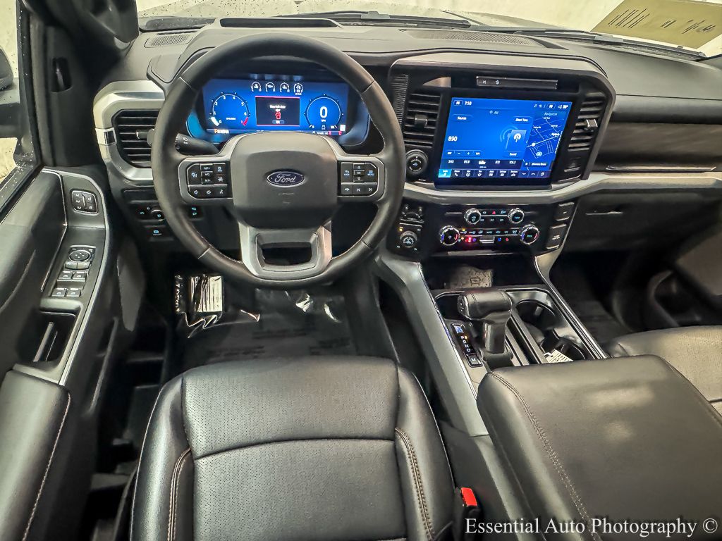 2025 FORD F-150 - Image 13