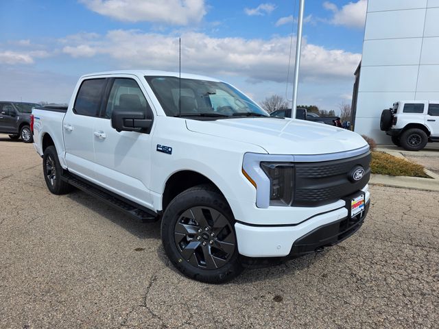 2025 Ford F-150 Lightning photo 2
