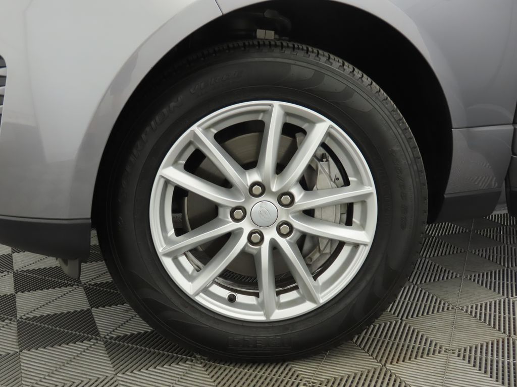 2021 Land Rover Range Rover Base photo 23
