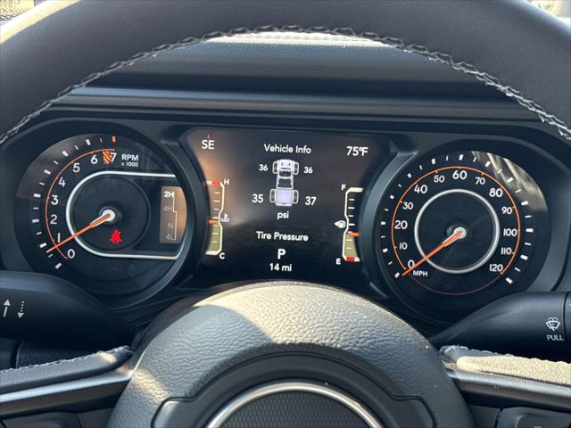 2025 Jeep Gladiator Sport photo 14