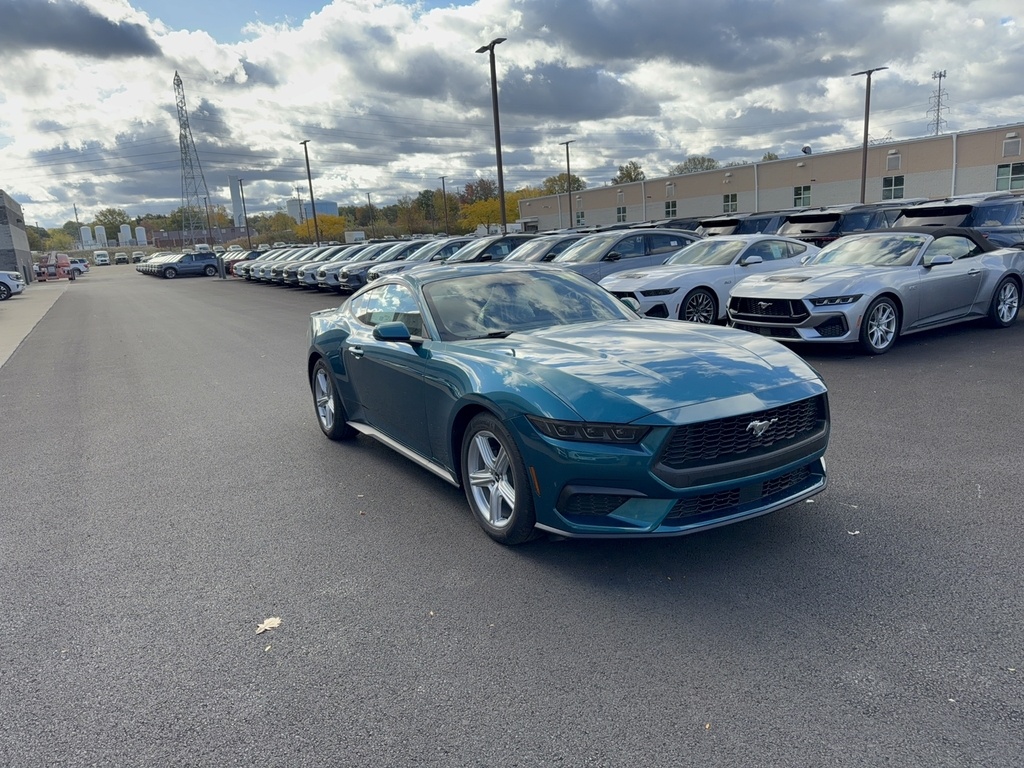 2026 Ford Mustang EcoBoost Premium photo 3