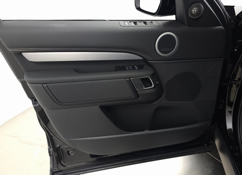 2025 LAND ROVER DISCOVERY - Image 12