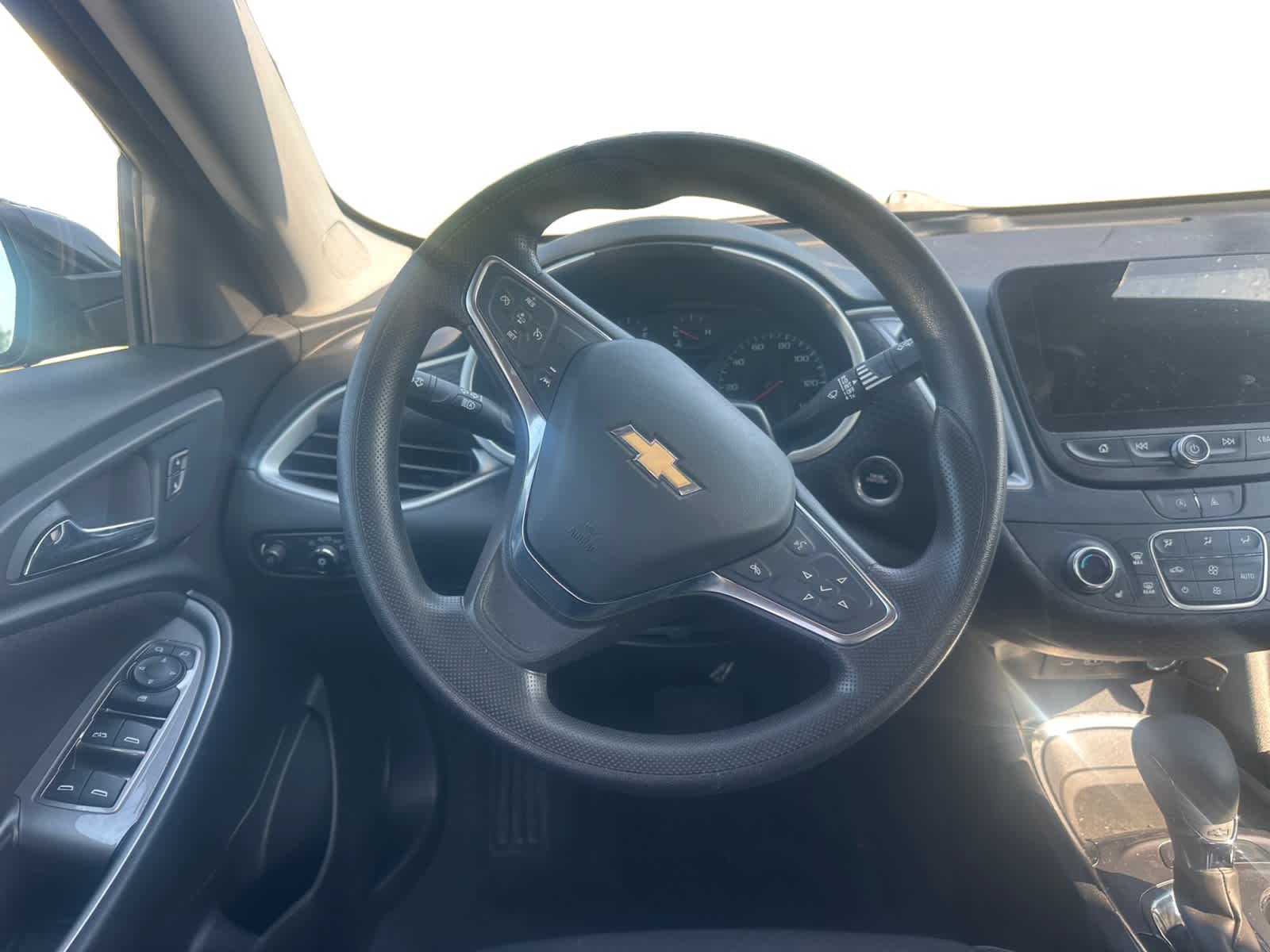 2024 Chevrolet Malibu 1LT photo 13