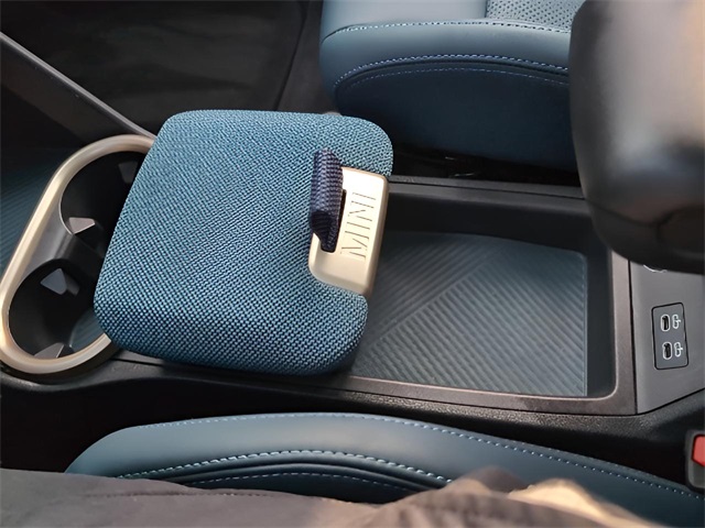 2025 Mini Cooper S ALL4 photo 27