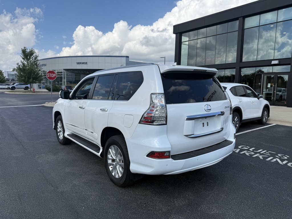 2015 Lexus GX 460 photo 2