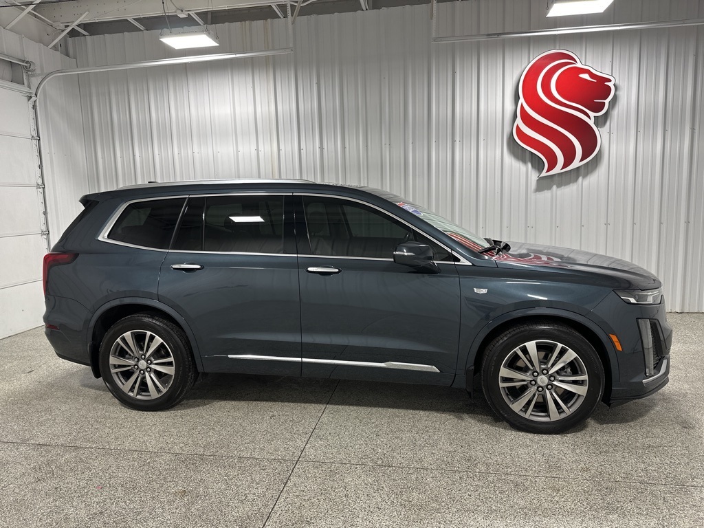 2021 Cadillac XT6 Premium Luxury