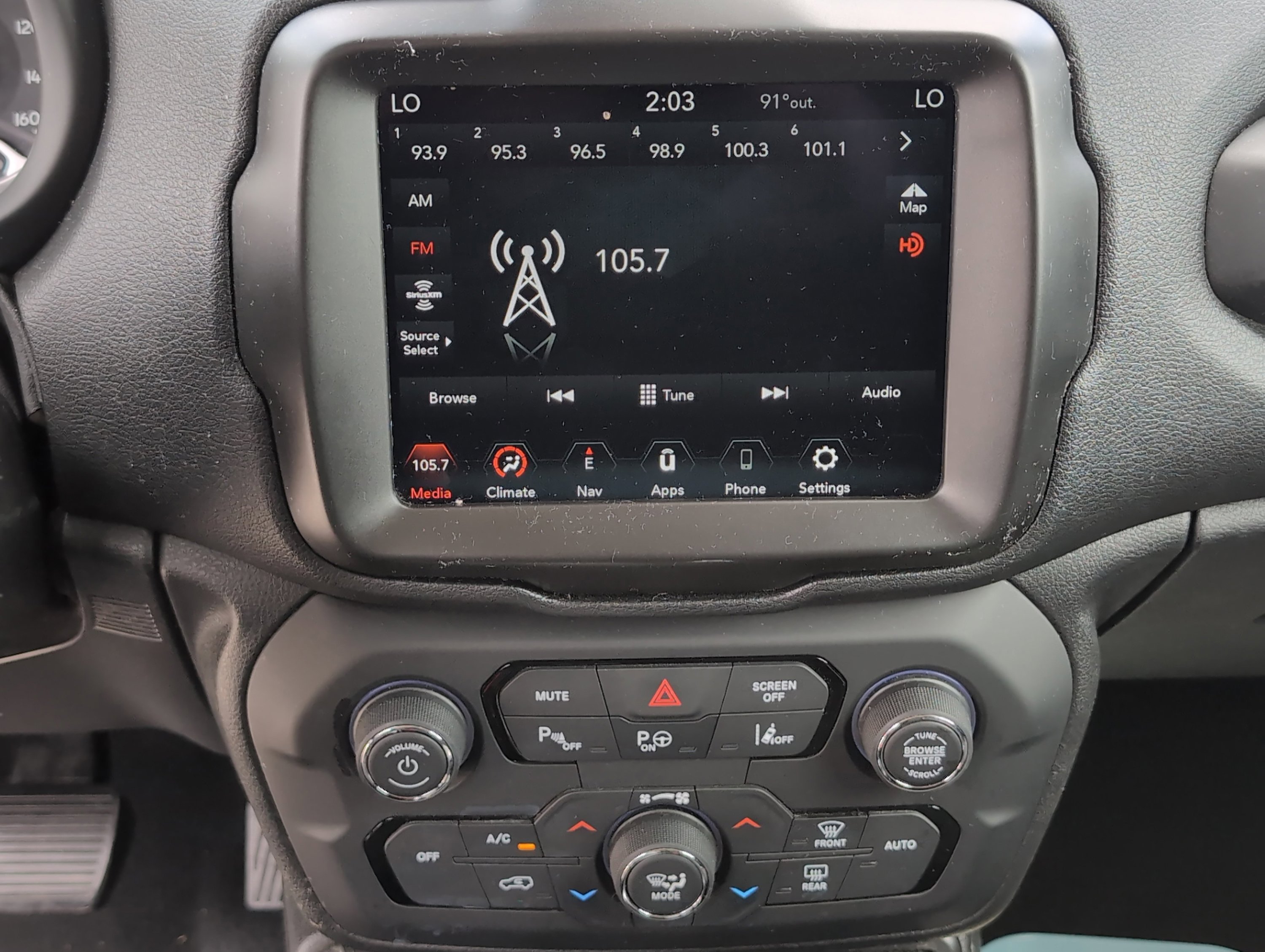 2021 Jeep Renegade Latitude photo 20