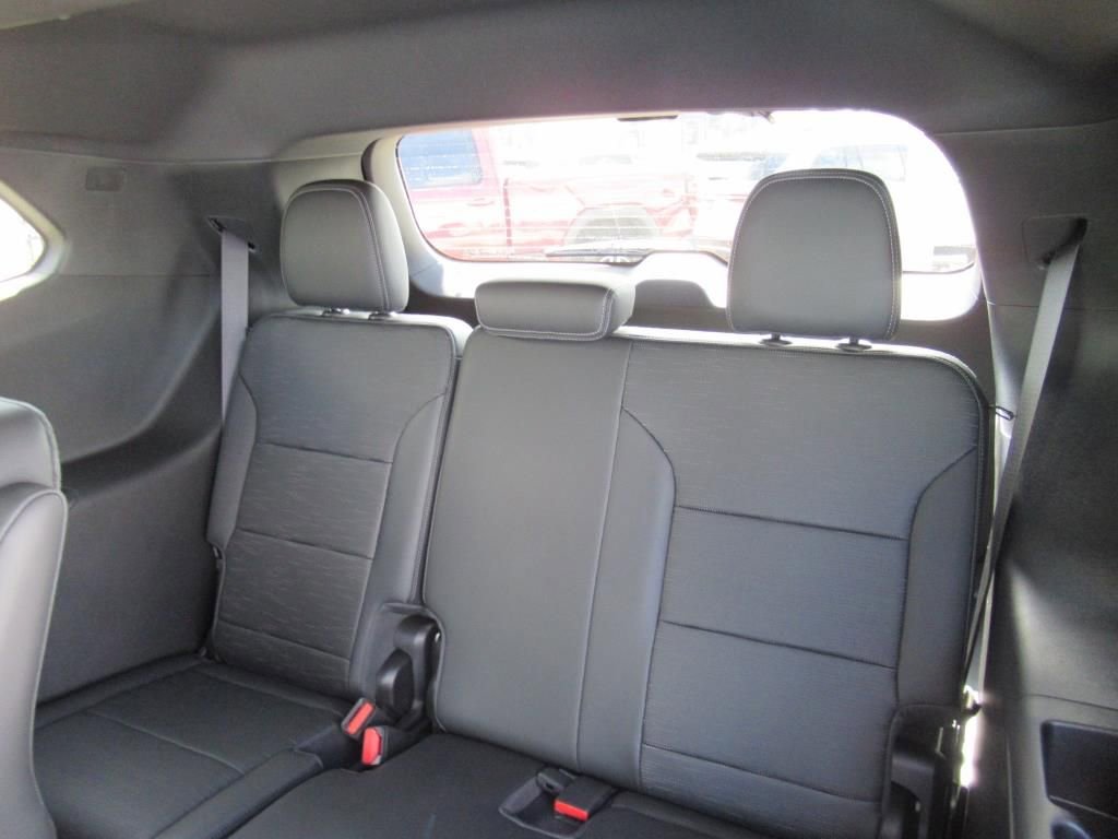 2026 Buick Enclave Sport Touring photo 29