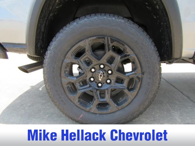 2026 Chevrolet Colorado Trail Boss photo 9