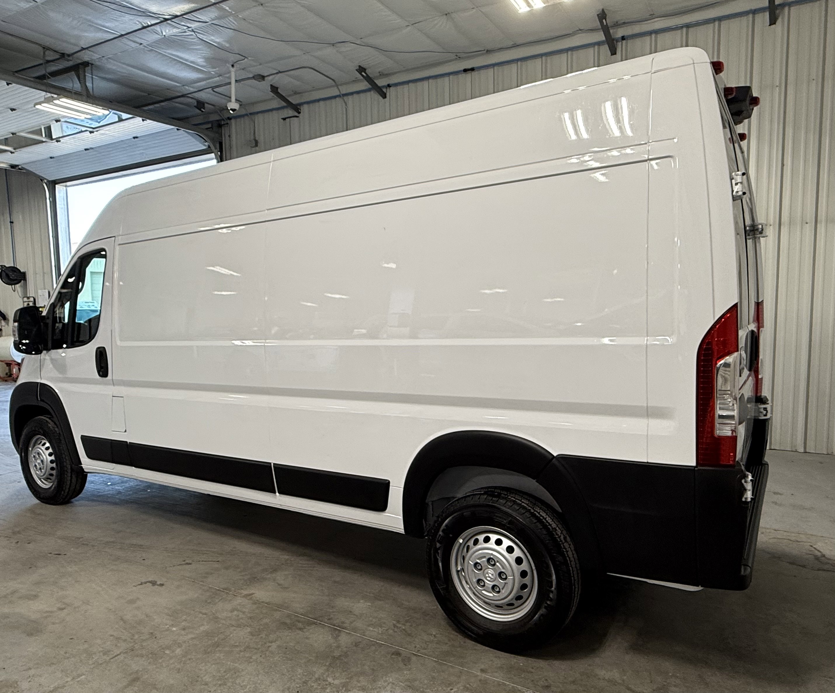 2025 Ram ProMaster 2500 photo 5