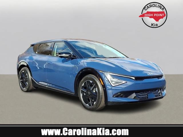 2025 Kia EV6 Wind's photo