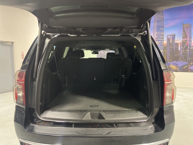 2023 Chevrolet Suburban LT photo 26