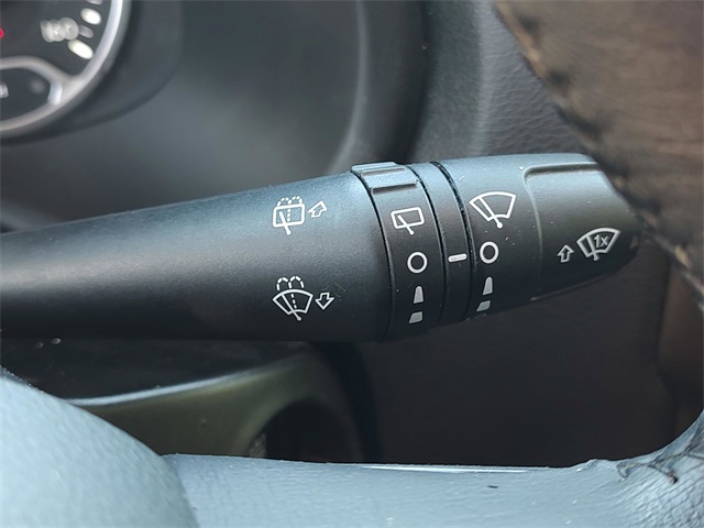 2020 Jeep Renegade Altitude photo 21