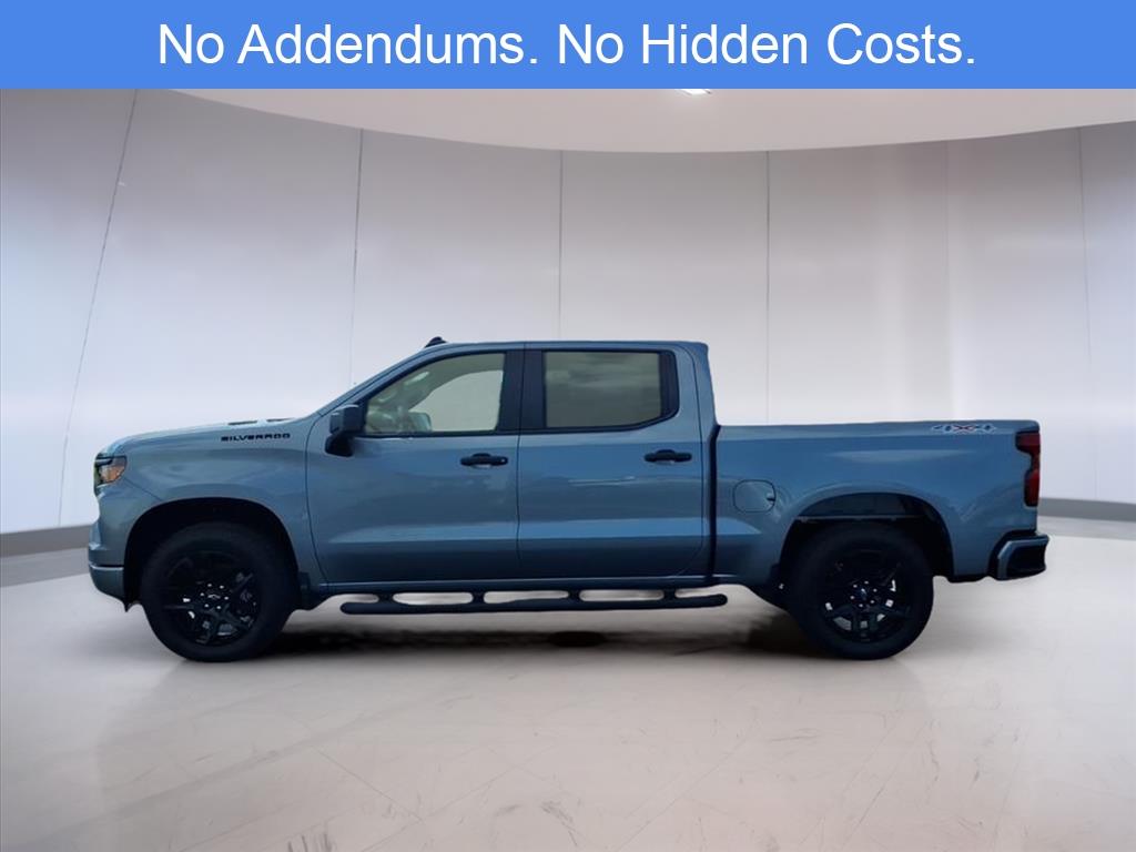 2026 Chevrolet Silverado 1500 Custom photo 2