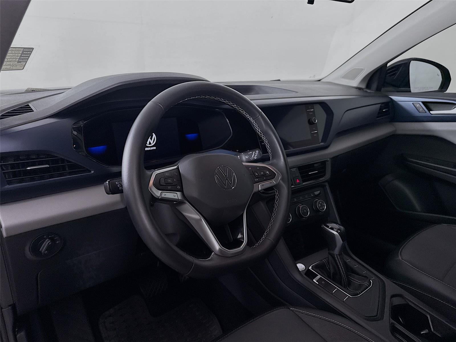 2022 Volkswagen Taos SE photo 10