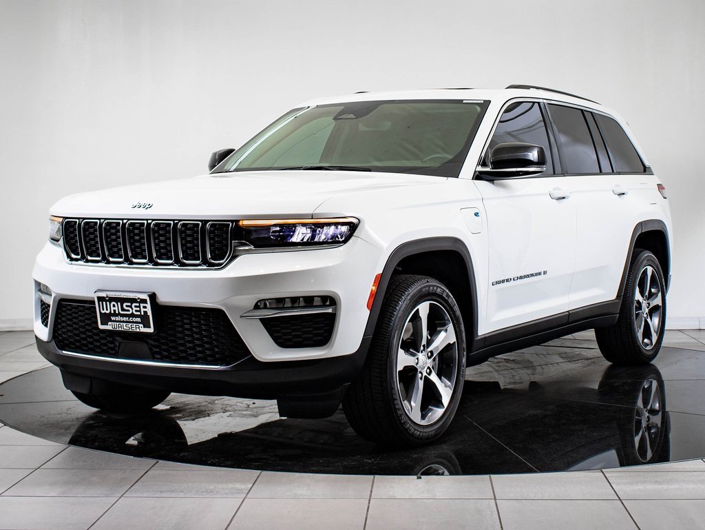 2023 Jeep Grand Cherokee 4xe's photo