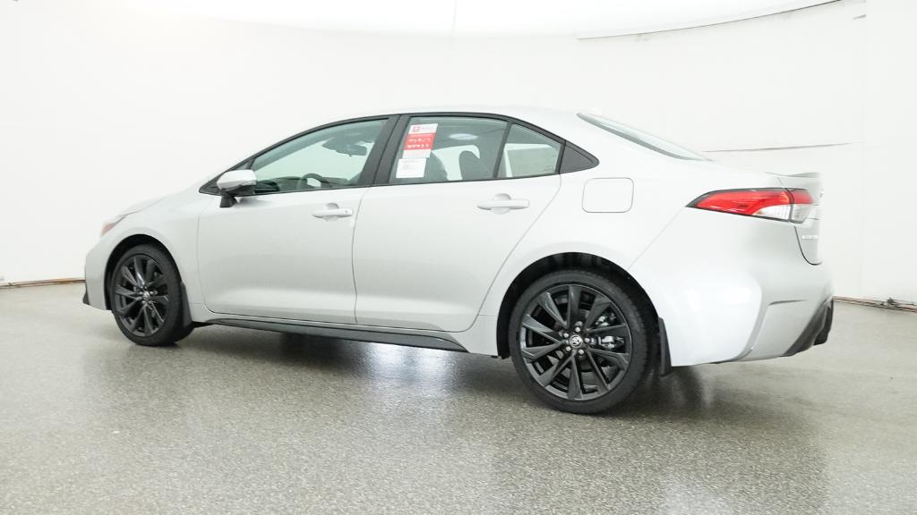 2025 Toyota Corolla SE photo 11