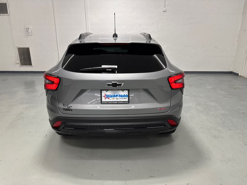 2025 Chevrolet Trax photo 7