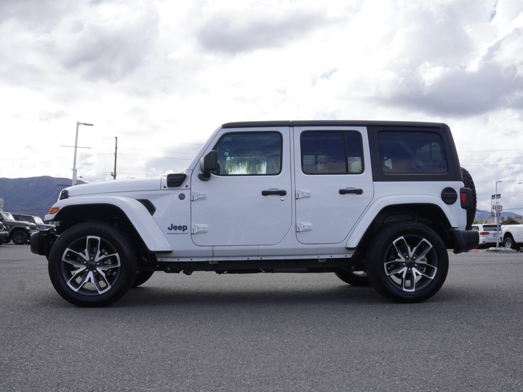 Used 2024 White Jeep Sport S 4xe image 7