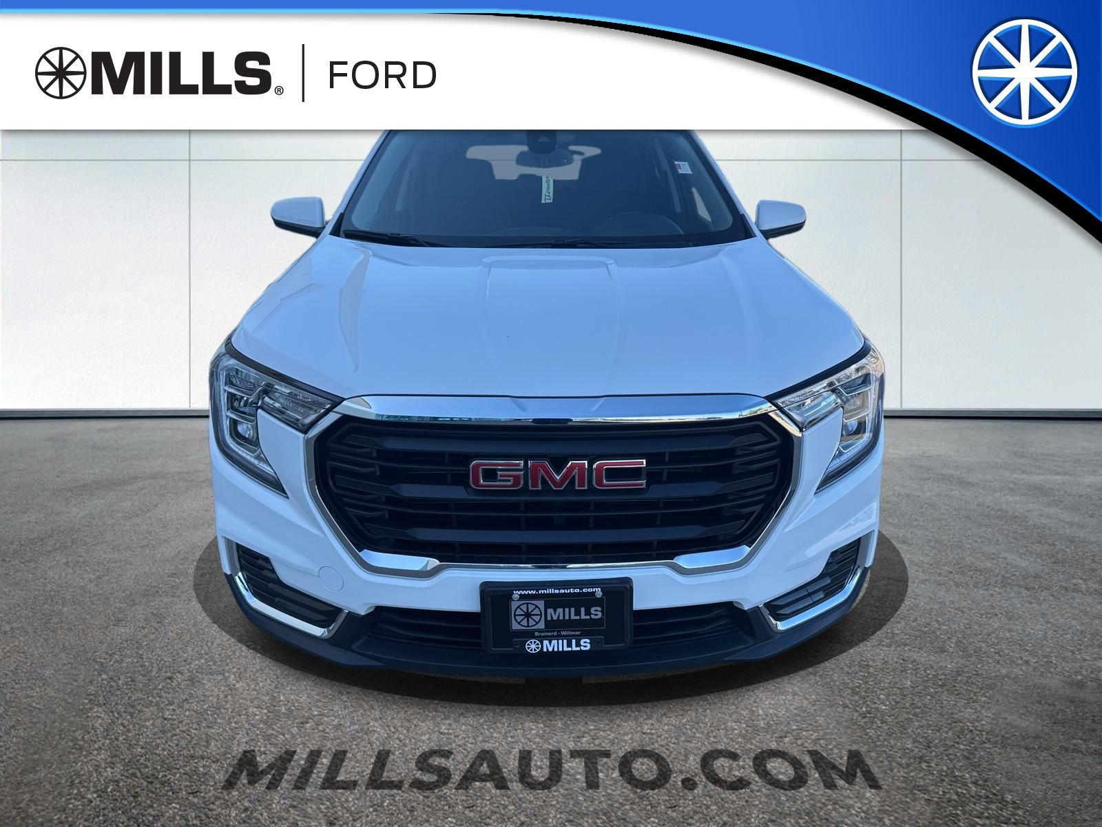 Used 2024 GMC Terrain SLE with VIN 3GKALTEG7RL355688 for sale in Baxter, Minnesota