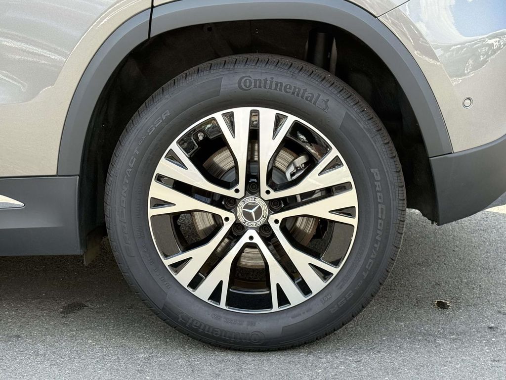 2025 Mercedes Benz GLA 250 4MATIC photo 14
