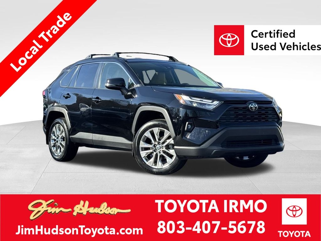 2023 Toyota RAV4 XLE Premium's photo