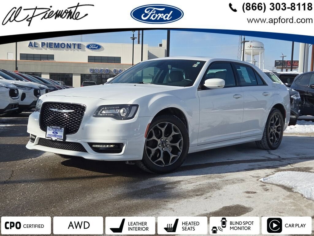 2017 Chrysler 300 S