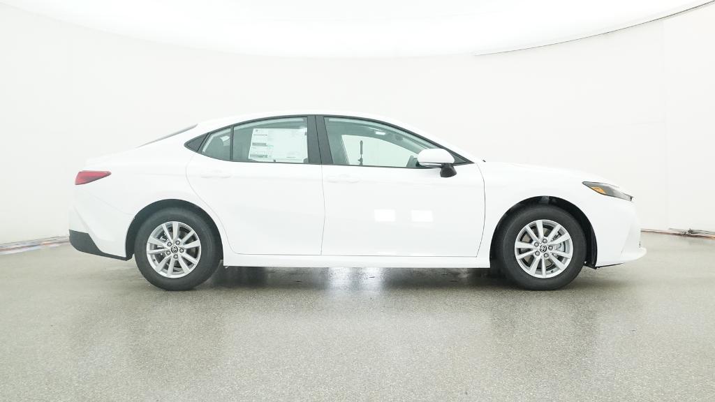 2026 Toyota Camry LE photo 8