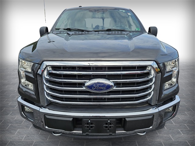 2017 Ford F-150 XLT photo 2