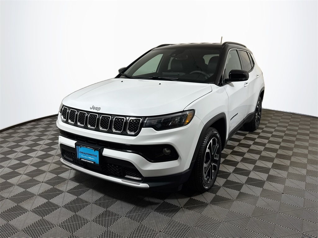 2024 Jeep Compass Limited's photo