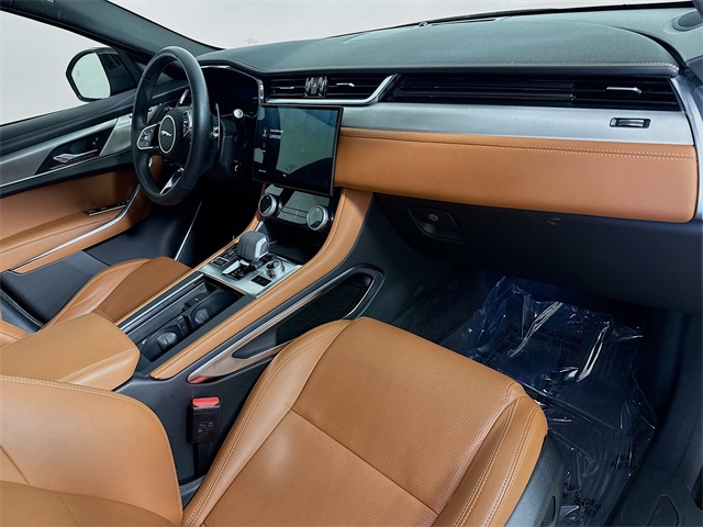 2024 Jaguar F-PACE P250 R-Dynamic S photo 30
