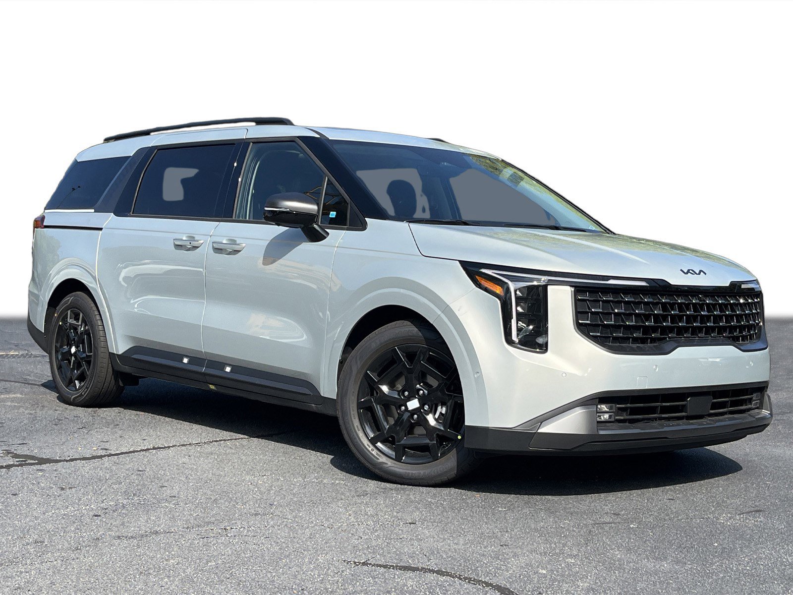 2026 Kia Carnival SX photo 2