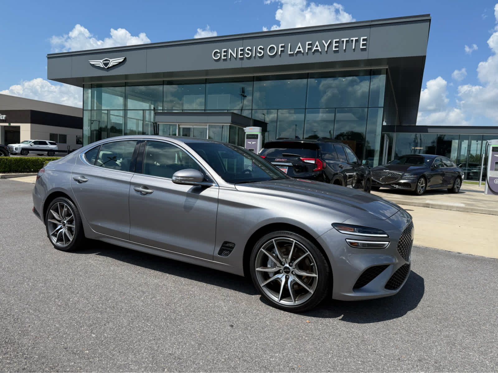 2024 GENESIS G70 Standard's photo