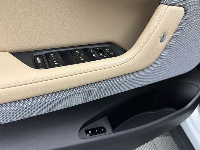 2022 Polestar PS2 e-AWD photo 28