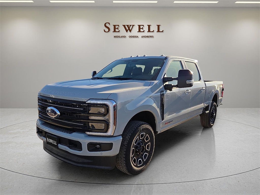 2026 Ford F-250 Super Duty Platinum's photo