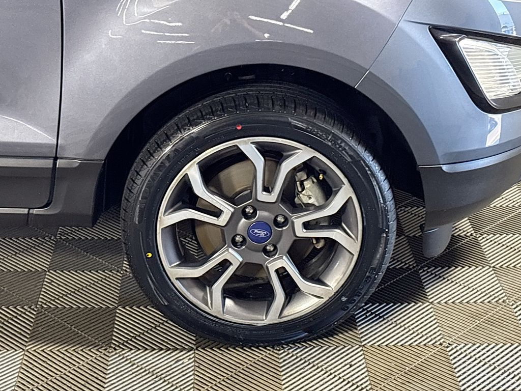 2020 Ford EcoSport SES photo 24