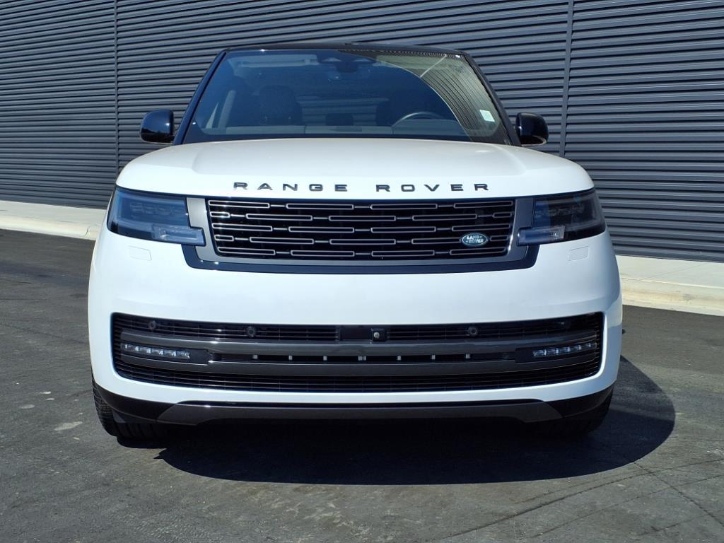 2024 Land Rover Range Rover SE photo 24