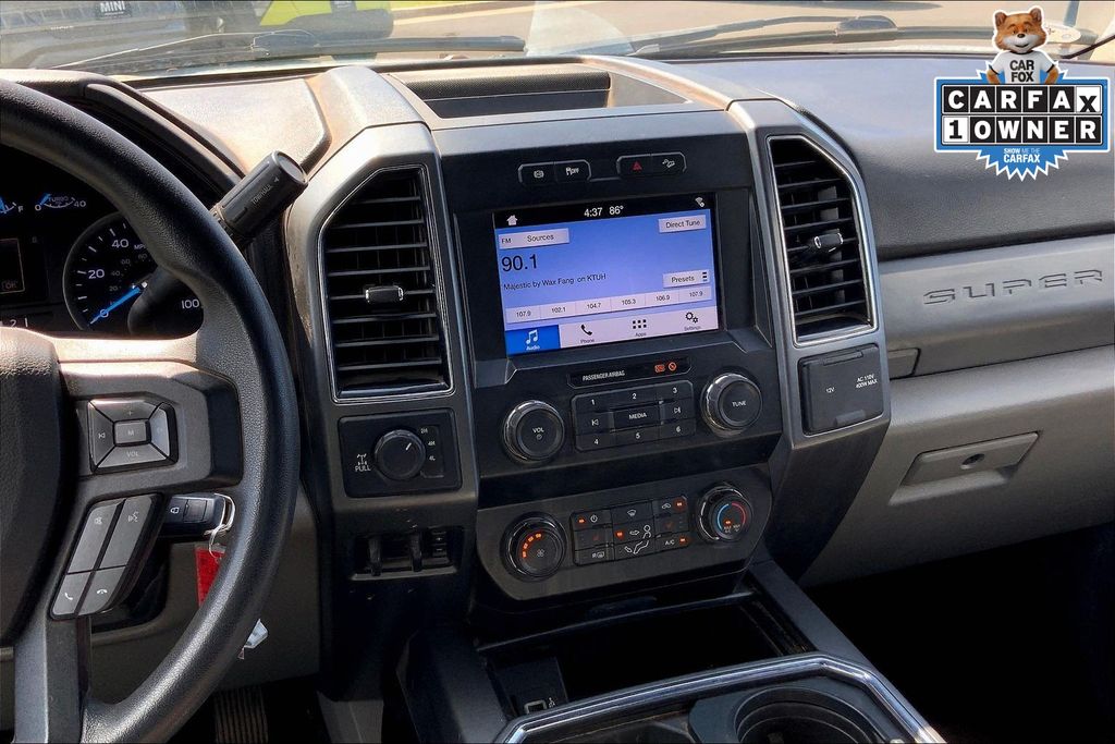 Image of Pre-Owned 2019 Ford F-250 4X4 Crew Cab 6.7L V8 Diesel FX4 Off-Road Pkg / XLT Premium Pkg