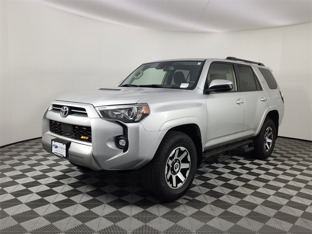 2022 Toyota 4Runner TRD Off Road's photo