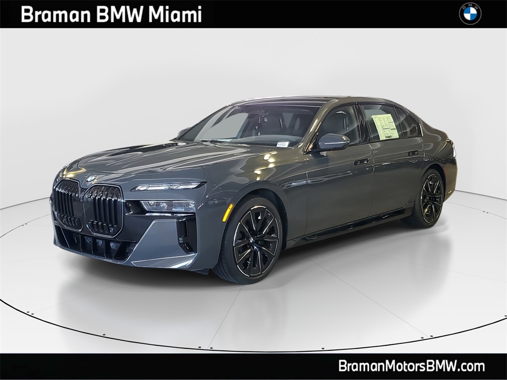 2026 BMW 7 Series 760i's photo