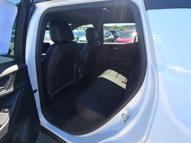 2026 Chevrolet Equinox LT photo 23