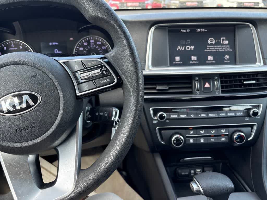 2020 Kia Optima LX photo 12