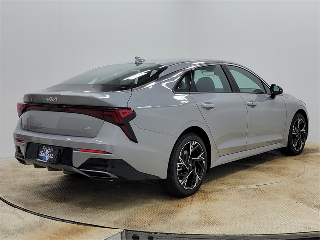 2026 Kia K5 GT-Line photo 4
