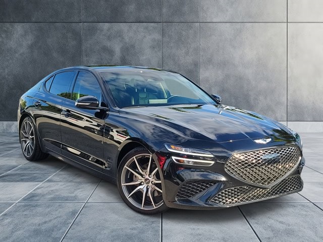 2023 GENESIS G70 Standard's photo