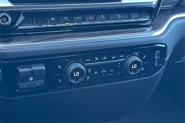 2025 Chevrolet Silverado 1500 LT photo 23