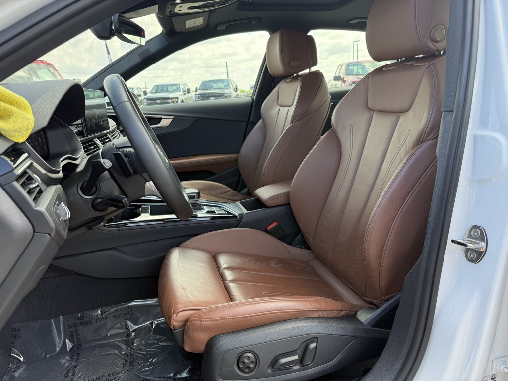2024 Audi A4 45 S line Premium Plus Quattro photo 7