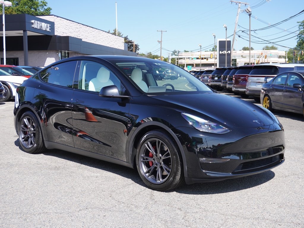 Used 2022 Tesla Model Y Performance with VIN 7SAYGDEF4NF502847 for sale in Riverdale, NJ