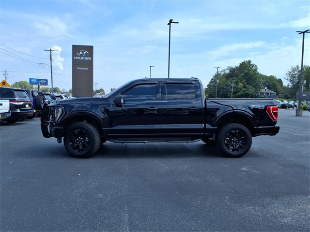 2023 Ford F-150 XLT photo 2
