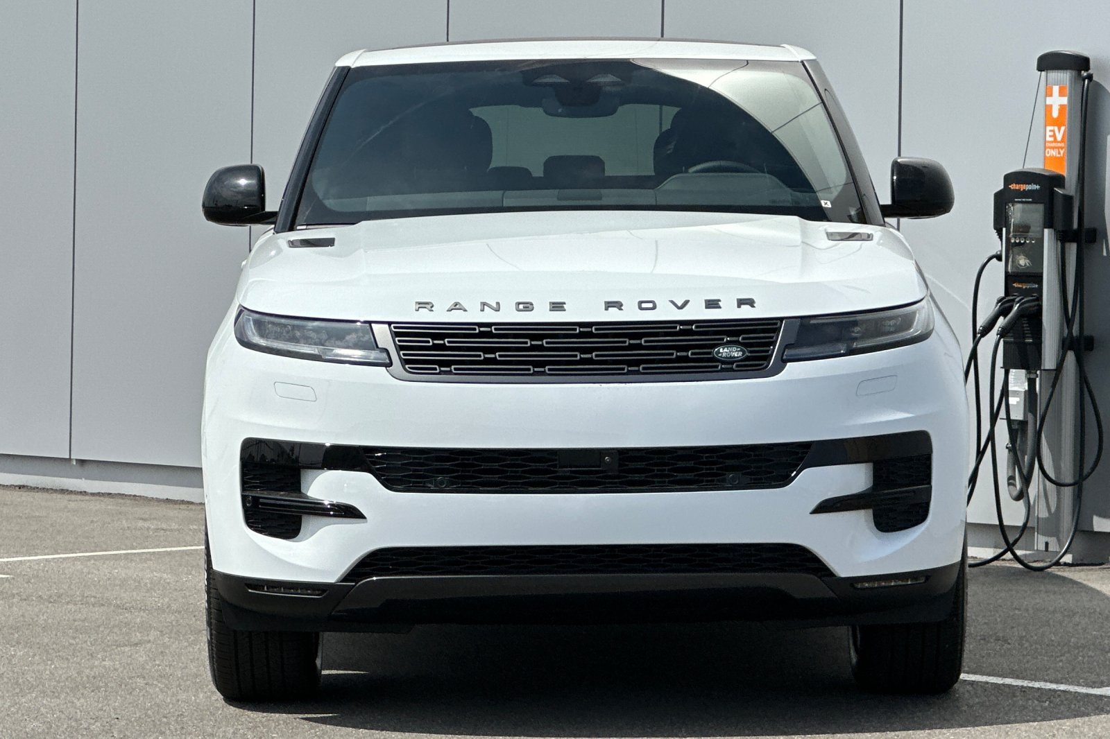 2025 Land Rover Range Rover Sport P360 S photo 7