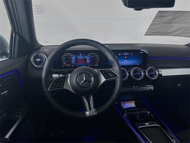 2026 Mercedes Benz GLB 250 photo 22